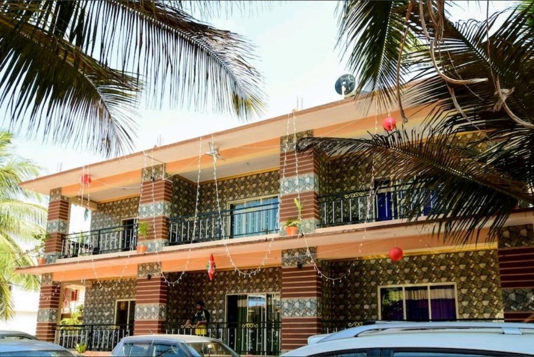 Ronz Vista Da Praia Calangute Exterior photo